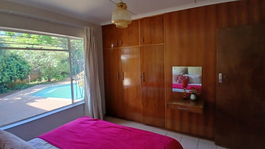 4 Bedroom Property for Sale in Pellissier Free State